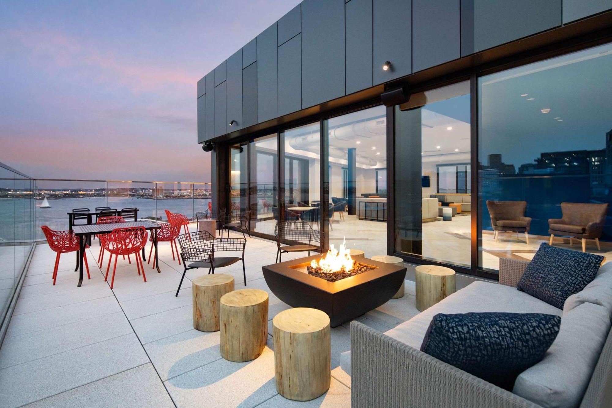 Hyatt Place Boston/Seaport District Zewnętrze zdjęcie