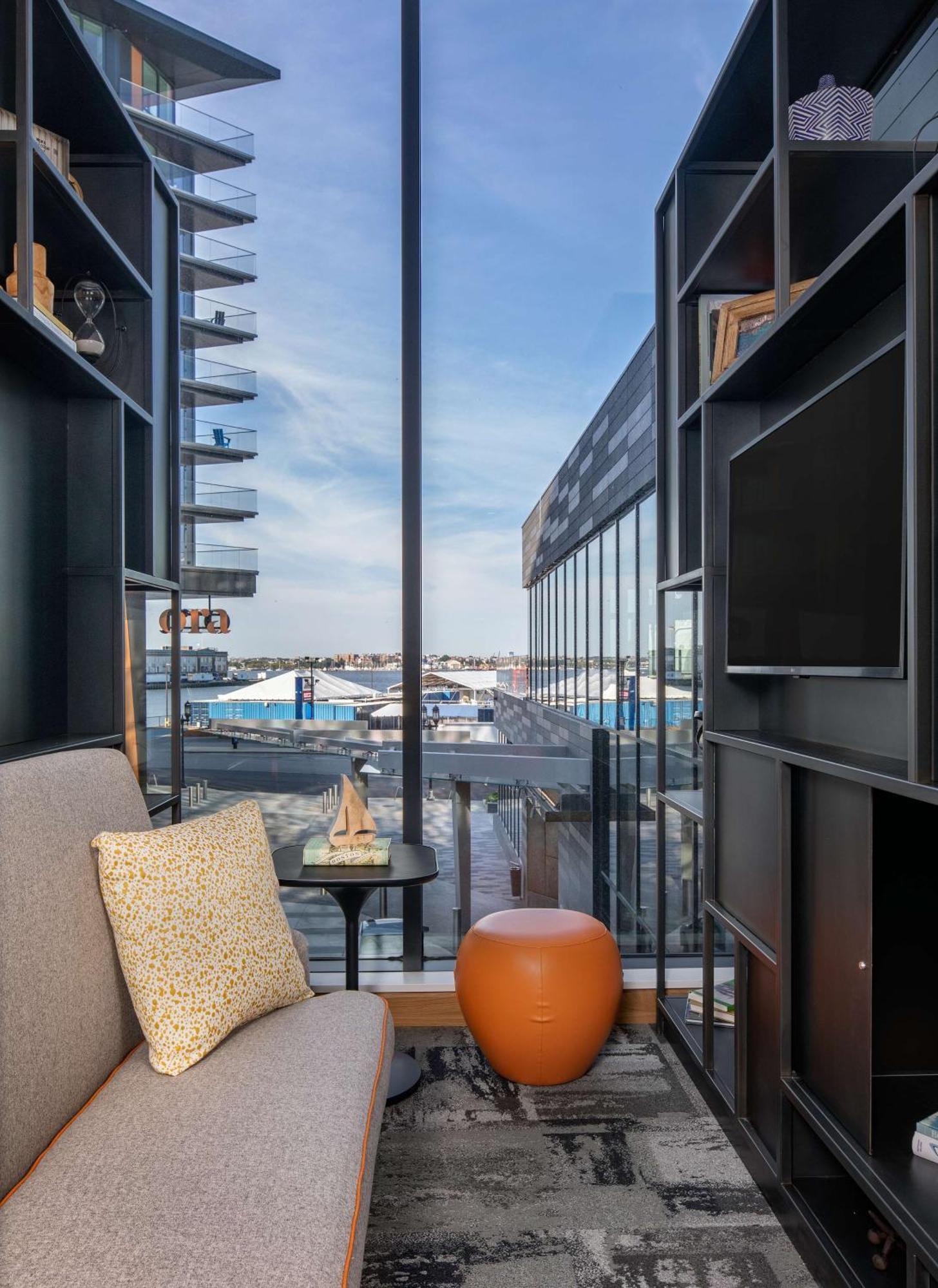 Hyatt Place Boston/Seaport District Zewnętrze zdjęcie